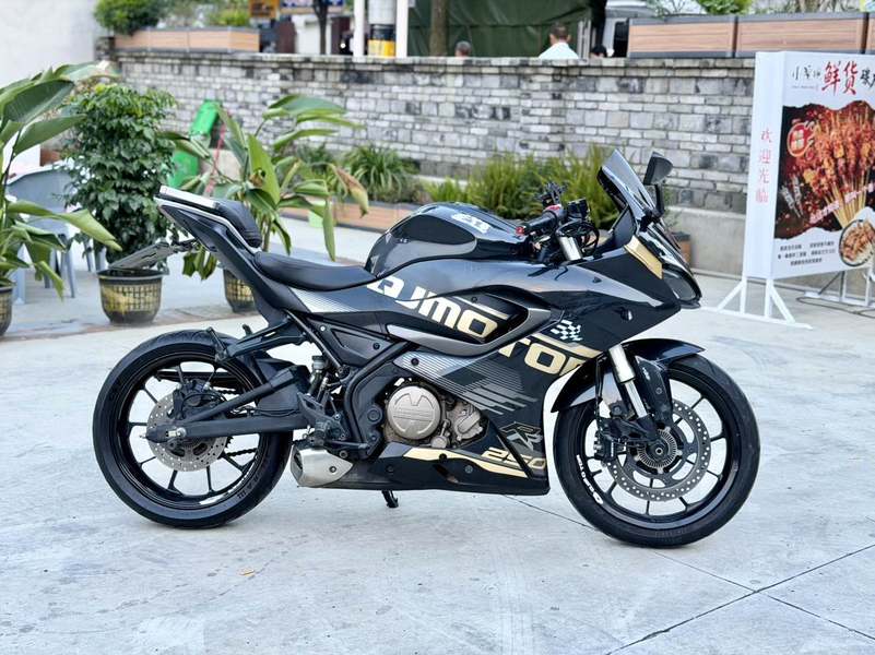 二手QJMOTOR赛250