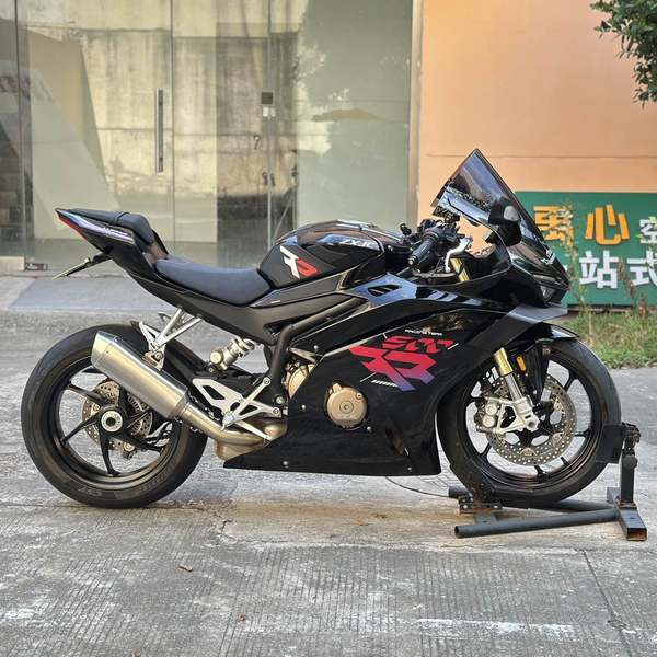 二手张雪机车500RR