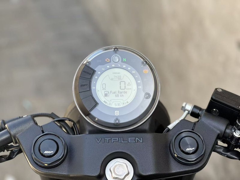 二手HUSQVARNA白箭 401