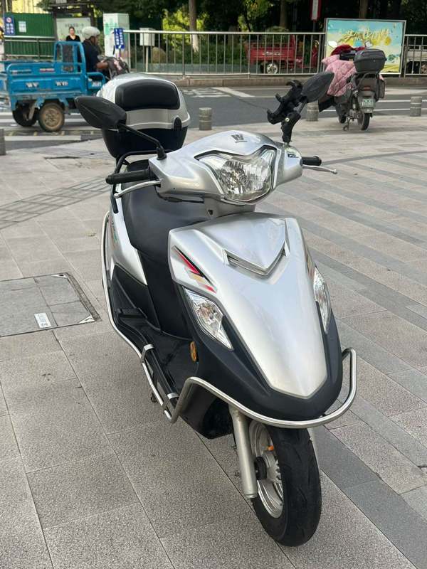 二手豪爵VF125
