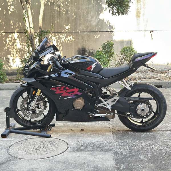 二手张雪机车500RR