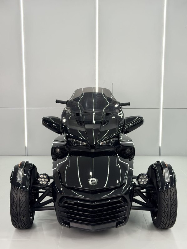 二手庞巴迪Spyder F3 