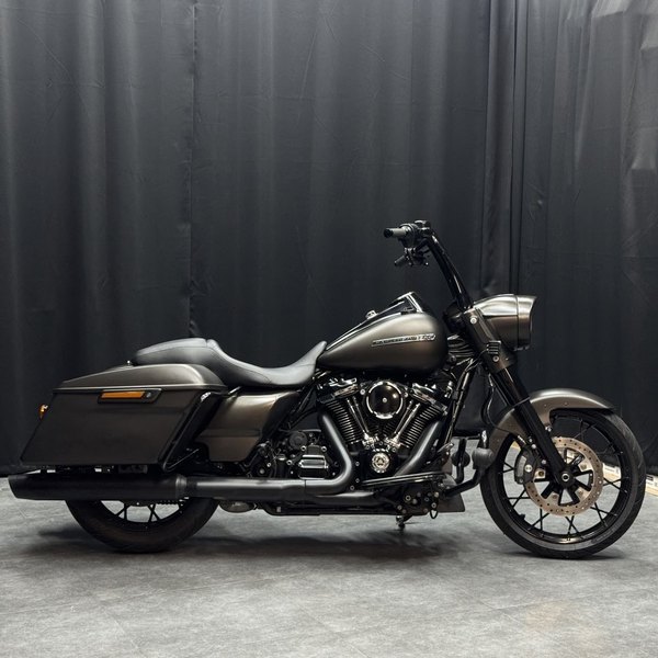 二手哈雷戴维森路王 Road King