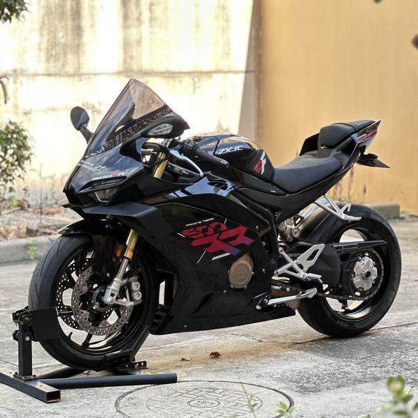 二手张雪机车500RR