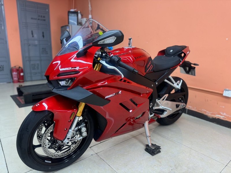 二手张雪机车820RR