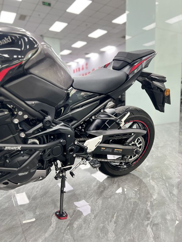 二手川崎Z900