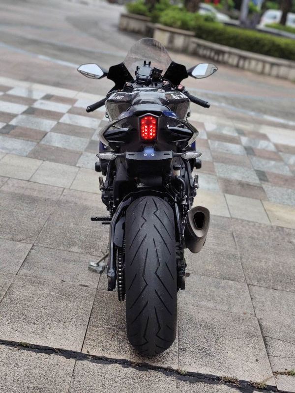 二手雅马哈YZF-R1