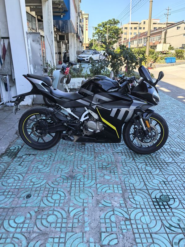 二手春风250SR