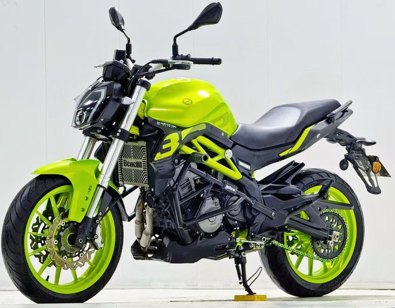 二手贝纳利蓝宝龙 BN302S