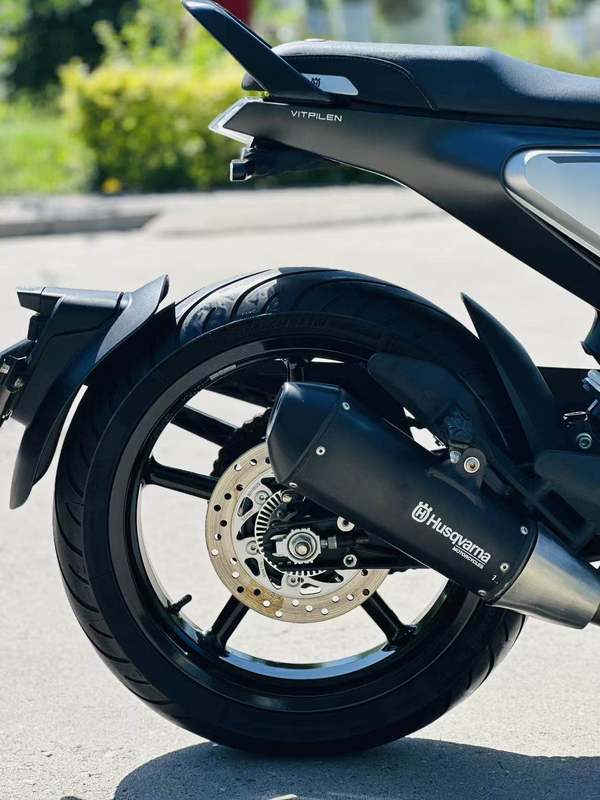 二手HUSQVARNA白箭 401