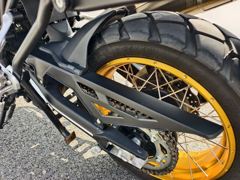 二手贝纳利金鹏 TRK502