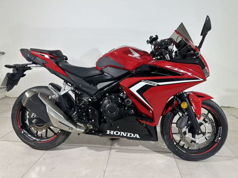 二手本田CBR400R