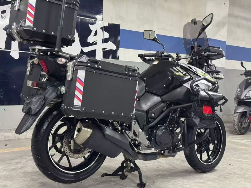 二手豪爵铃木DL250