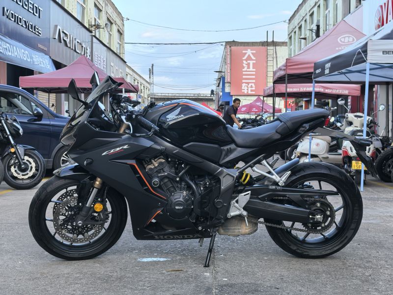 二手本田CBR650R