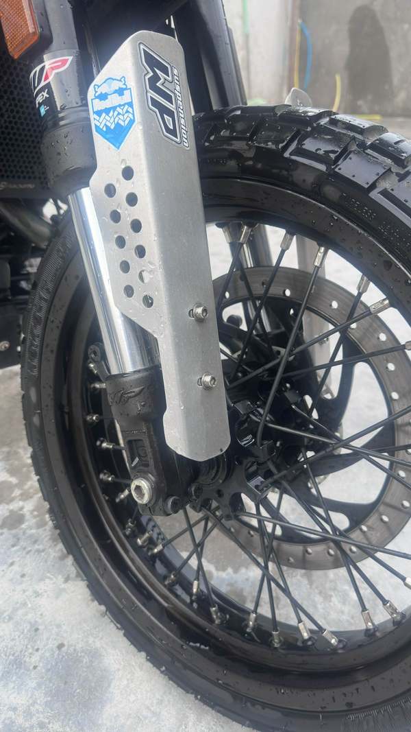 二手HUSQVARNA黑箭 401