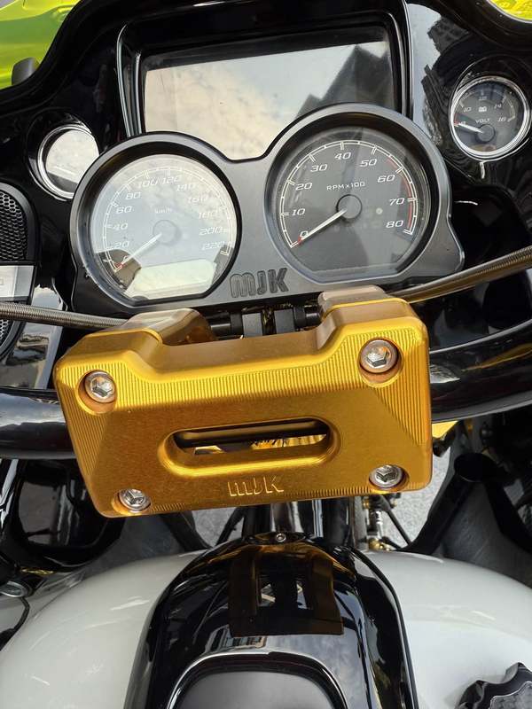 二手哈雷戴维森公路滑翔 Road Glide