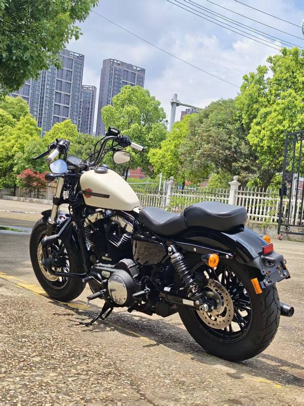 二手哈雷戴维森XL1200X Forty-Eight
