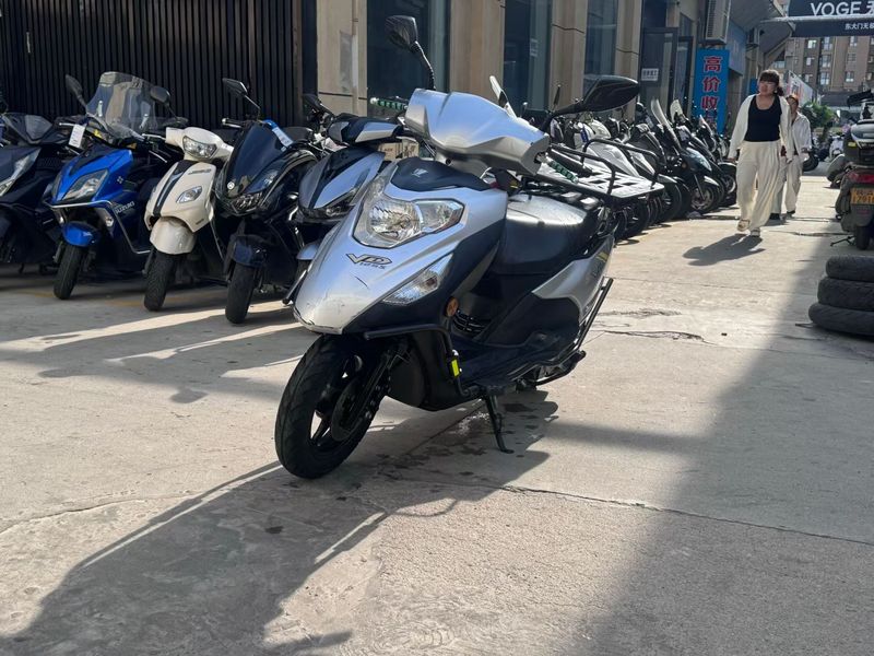 二手豪爵速道 VD125/S