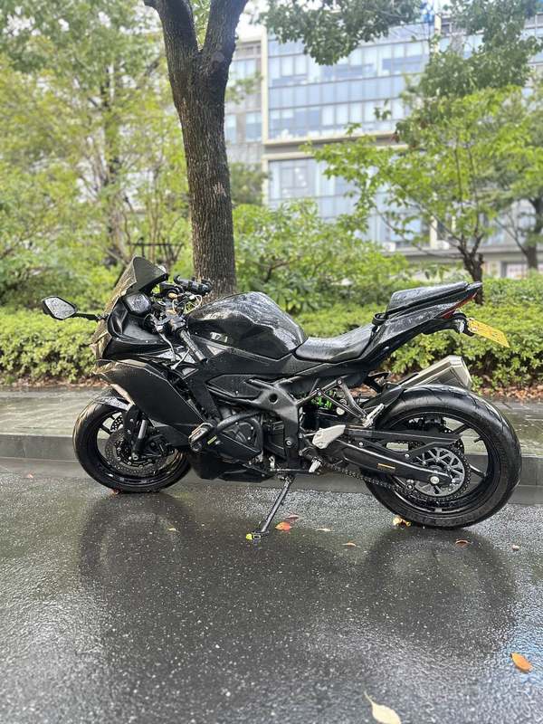 二手川崎ZX-4R