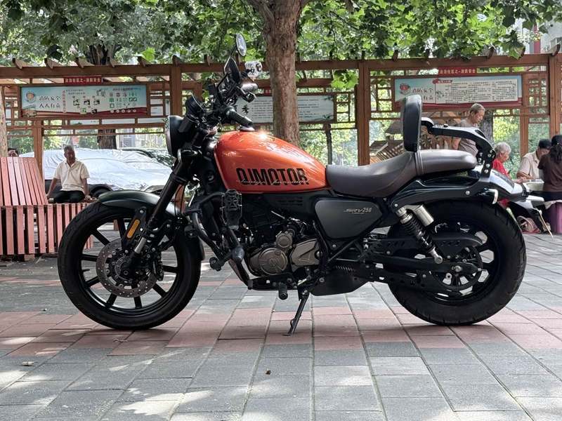 二手QJMOTOR闪250