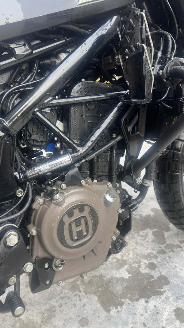 二手HUSQVARNA黑箭 401