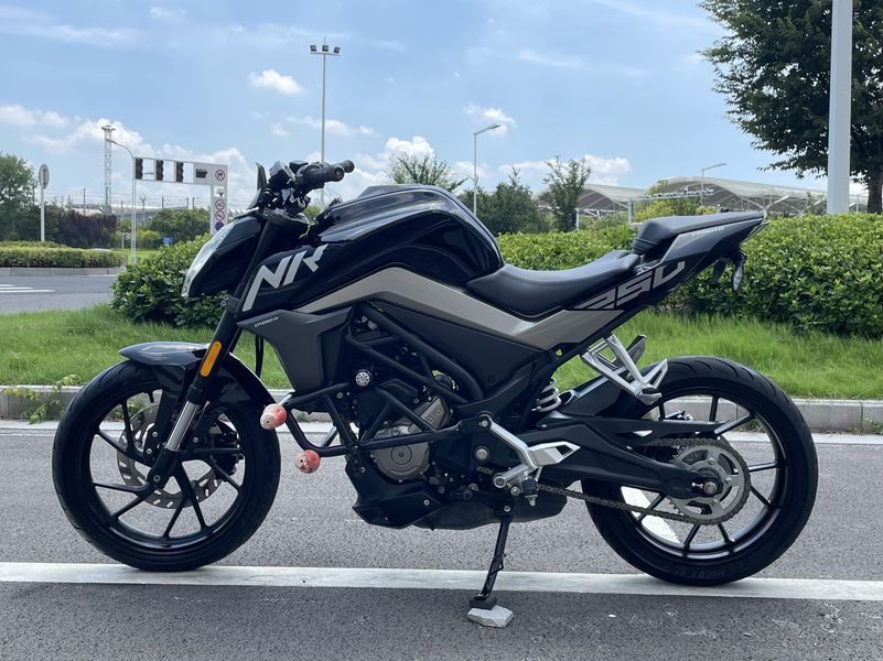 二手春风250NK