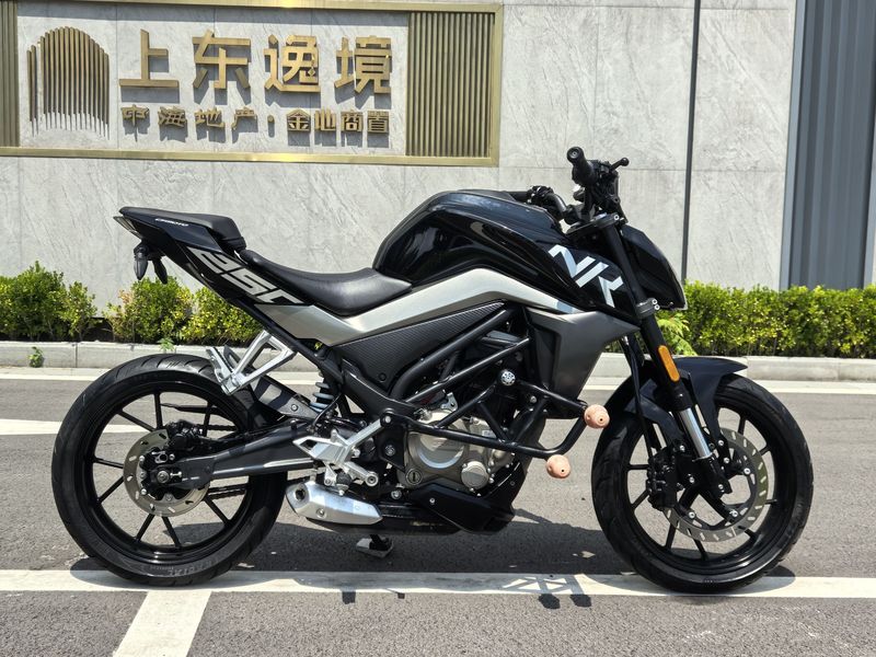 二手春风250NK
