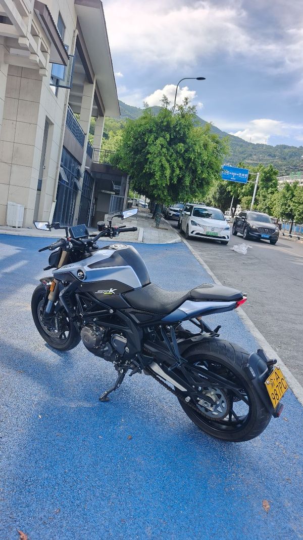 二手QJMOTOR追600