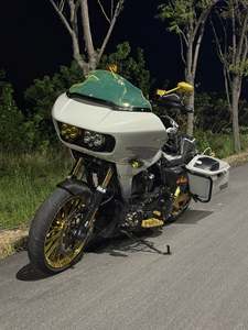 二手哈雷戴维森公路滑翔 Road Glide