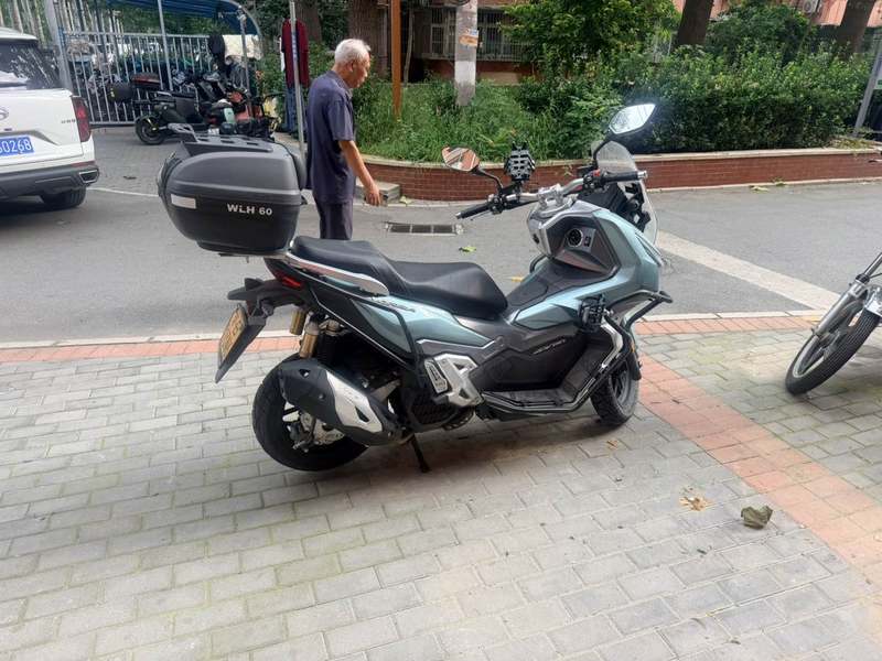 二手大阳V锐 ADV150