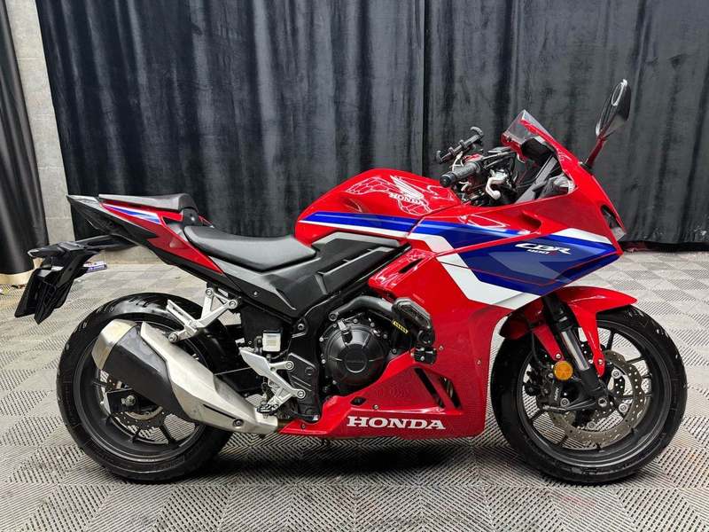 二手本田CBR400R