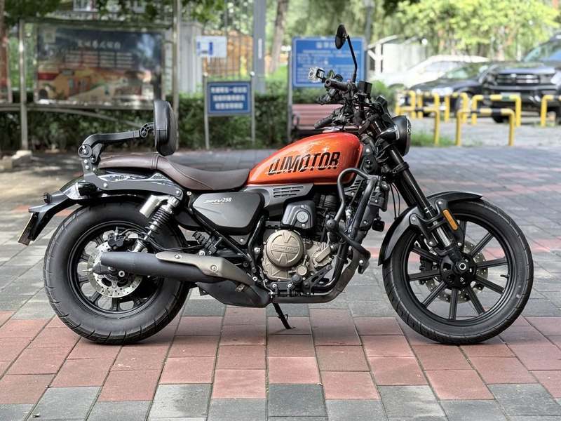 二手QJMOTOR闪250