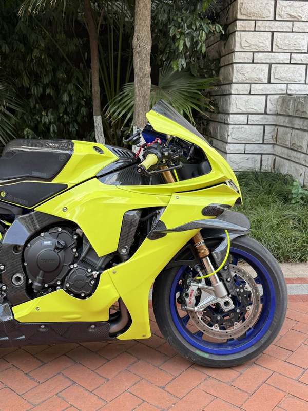 二手雅马哈YZF-R1