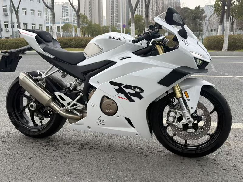 二手张雪机车500RR