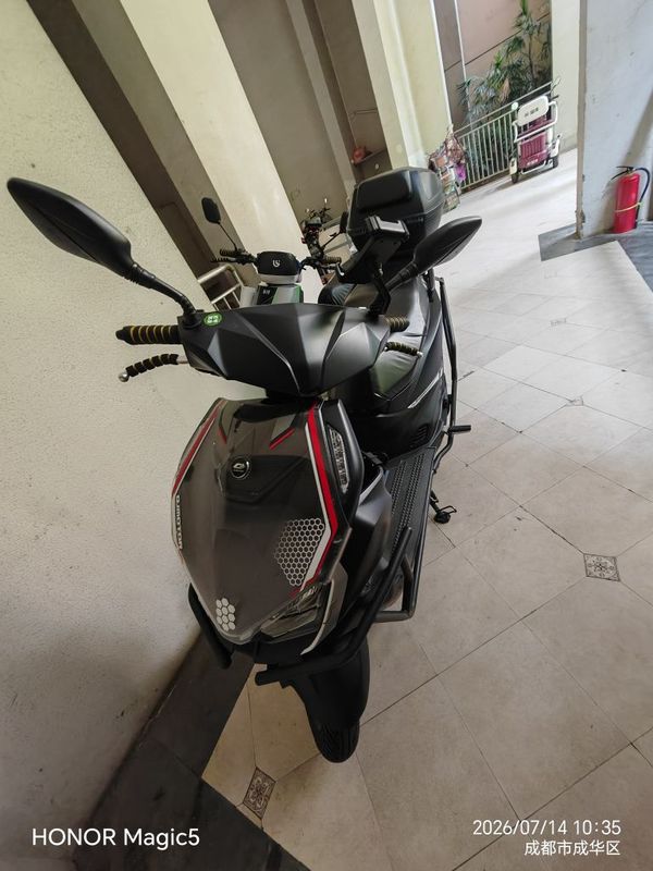 二手QJMOTOR鸿150RS