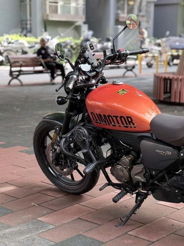 二手QJMOTOR闪250