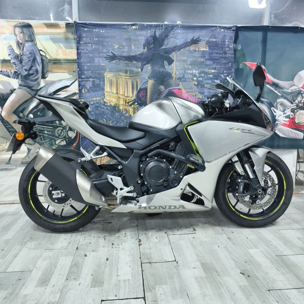 二手本田CBR500R Four