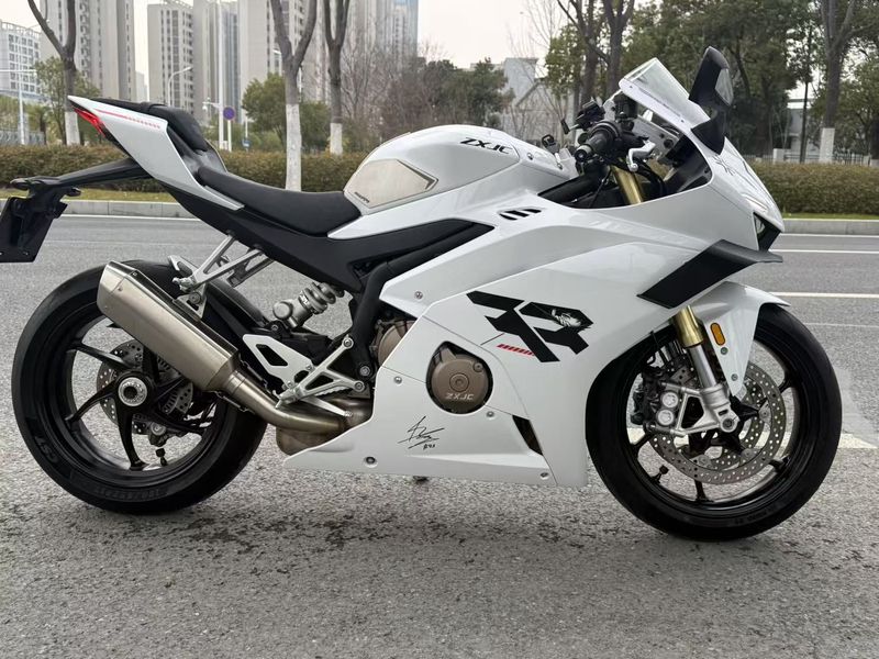 二手张雪机车500RR