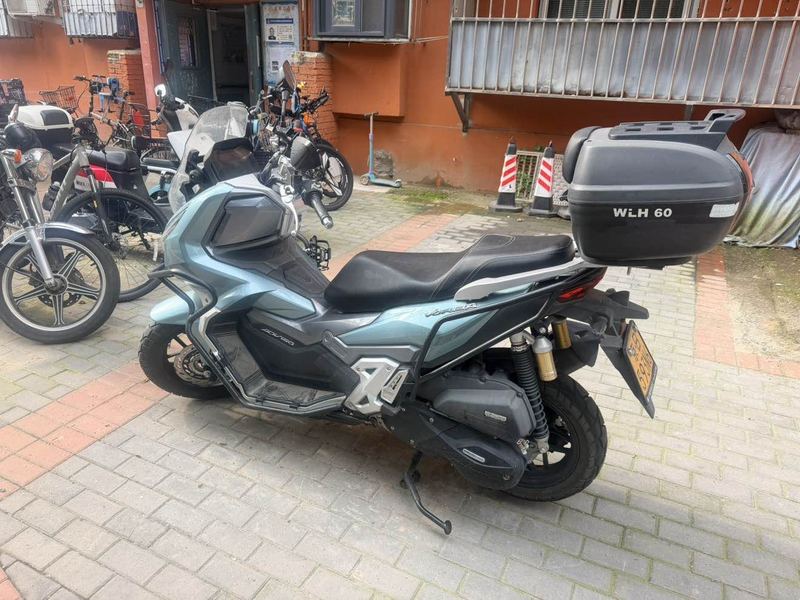 二手大阳V锐 ADV150