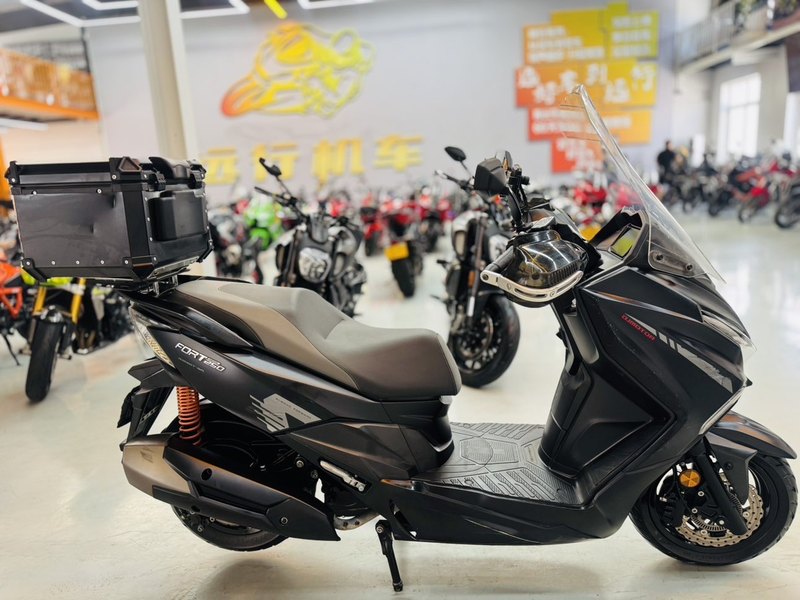 二手QJMOTOR鸿250