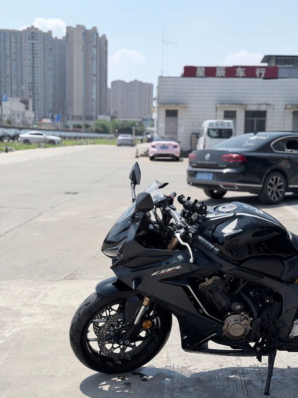 二手本田CBR650R