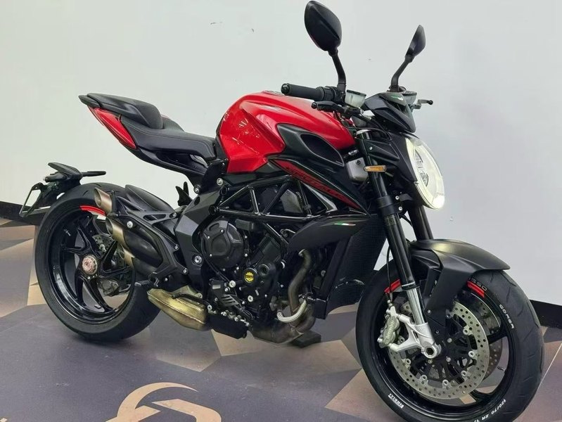 二手奥古斯塔Brutale 800