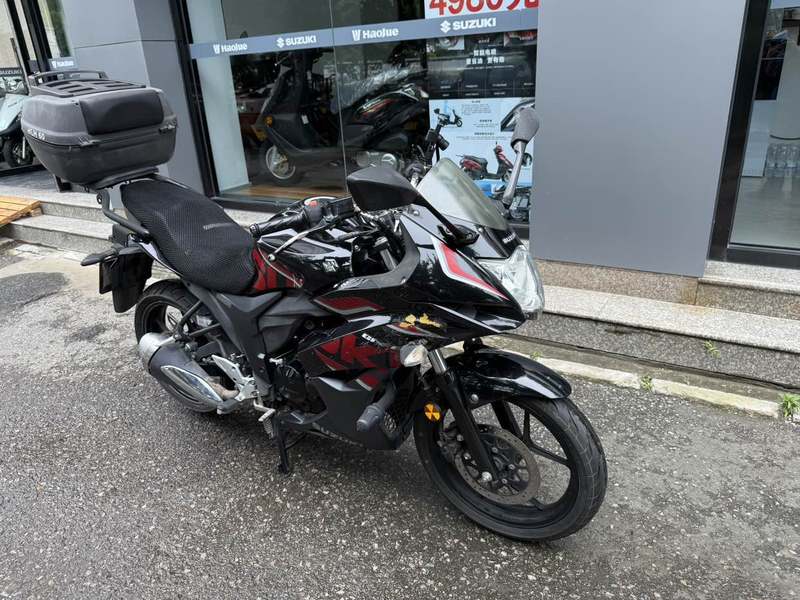 二手济南铃木极客飒 Gixxer 155