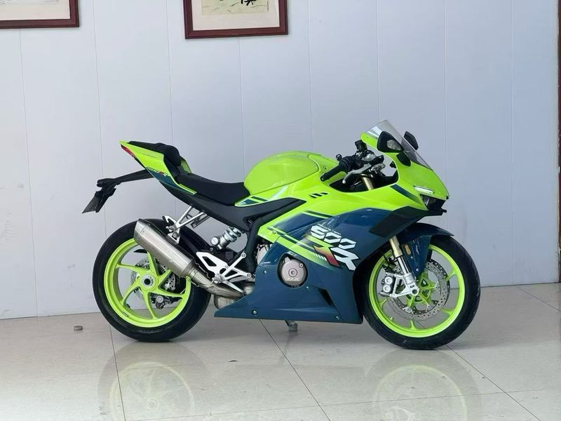 二手张雪机车500RR