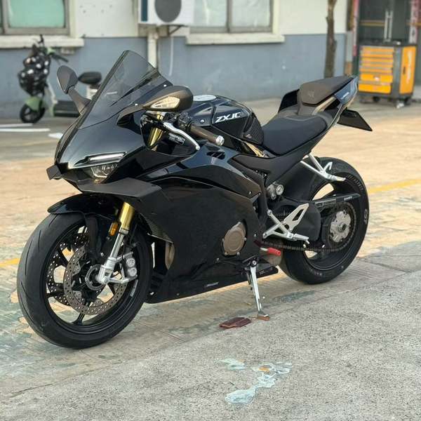 二手张雪机车500RR