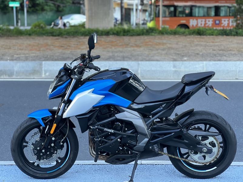 二手春风400NK