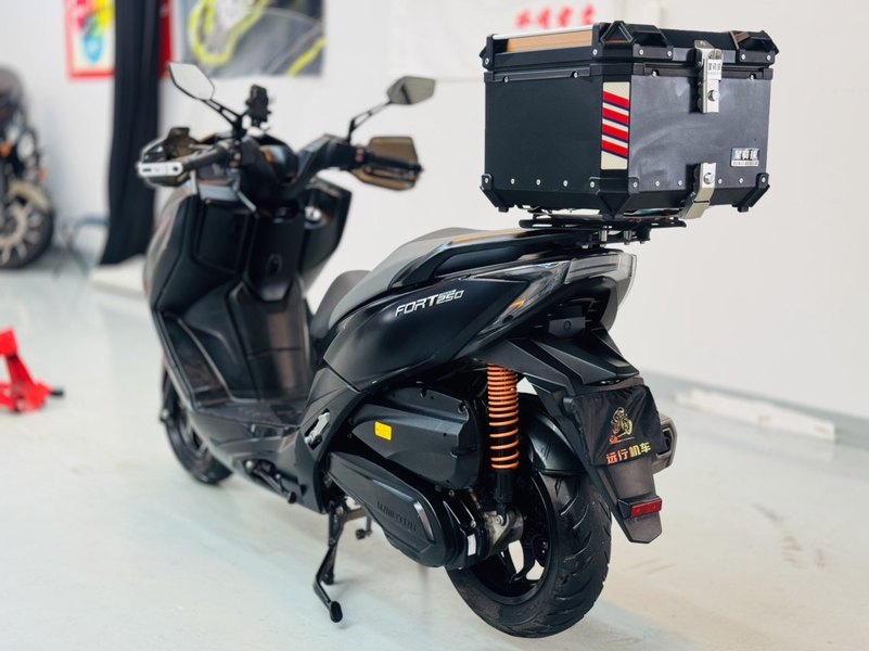 二手QJMOTOR鸿250