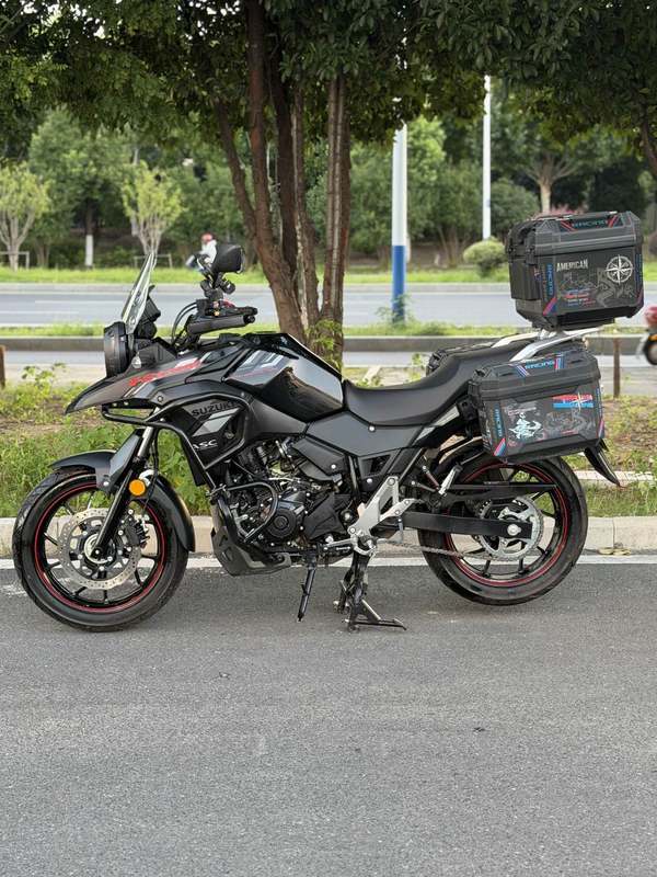 二手豪爵铃木DL250