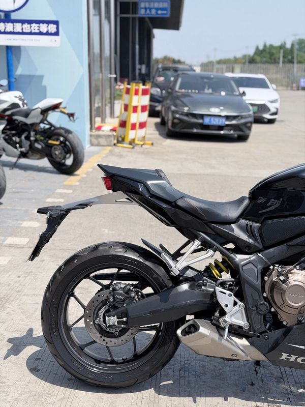 二手本田CBR650R