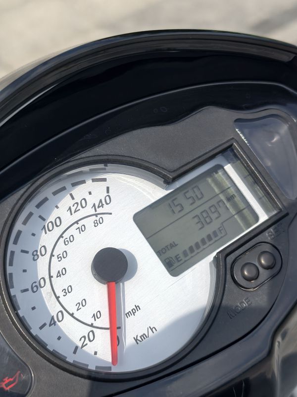 二手宗申比亚乔运动健将BYQ125T-5E